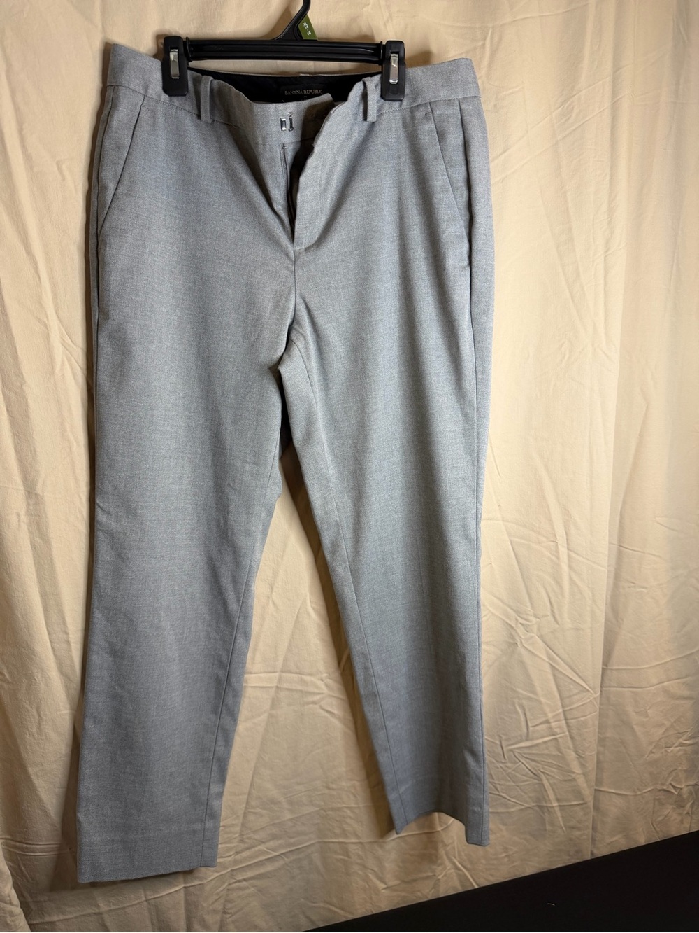 Banana Republic Avery Pants Women’s 6 Gray Straight Leg Dress Trousers